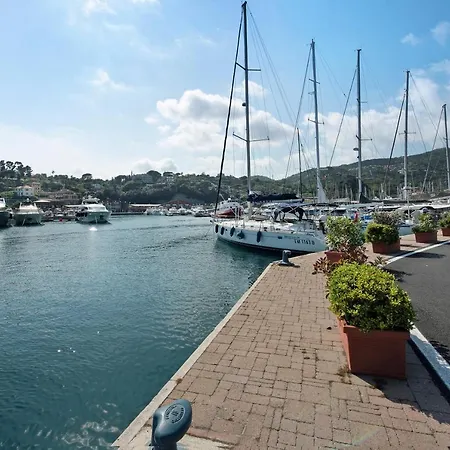 Casa Gocce Di Cristallo 4*