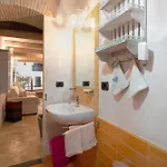 Casa Gocce Di Cristallo Bed & Breakfast 3*