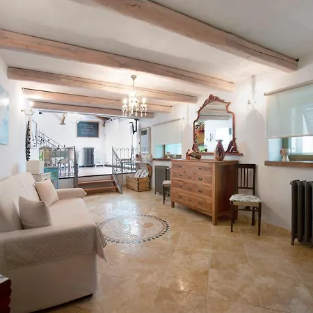 Casa Gocce Di Cristallo فندق مبيت وإفطار 3*