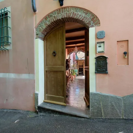 Casa Gocce Di Cristallo 3*